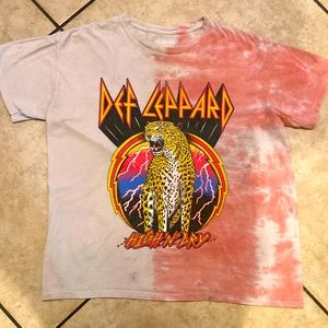 Selling 2 shirts combo